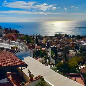 2* Ξενοδοχείο Greta &